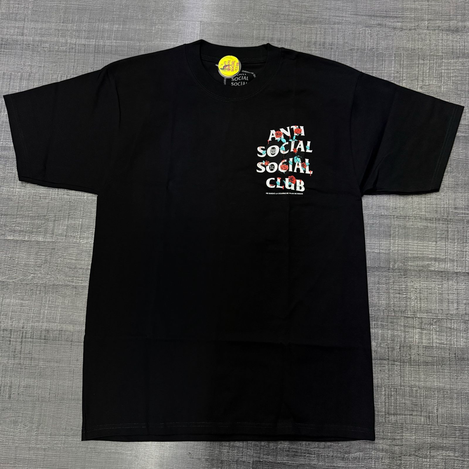 Playera Anti Social Social Club - Miles de Rosas