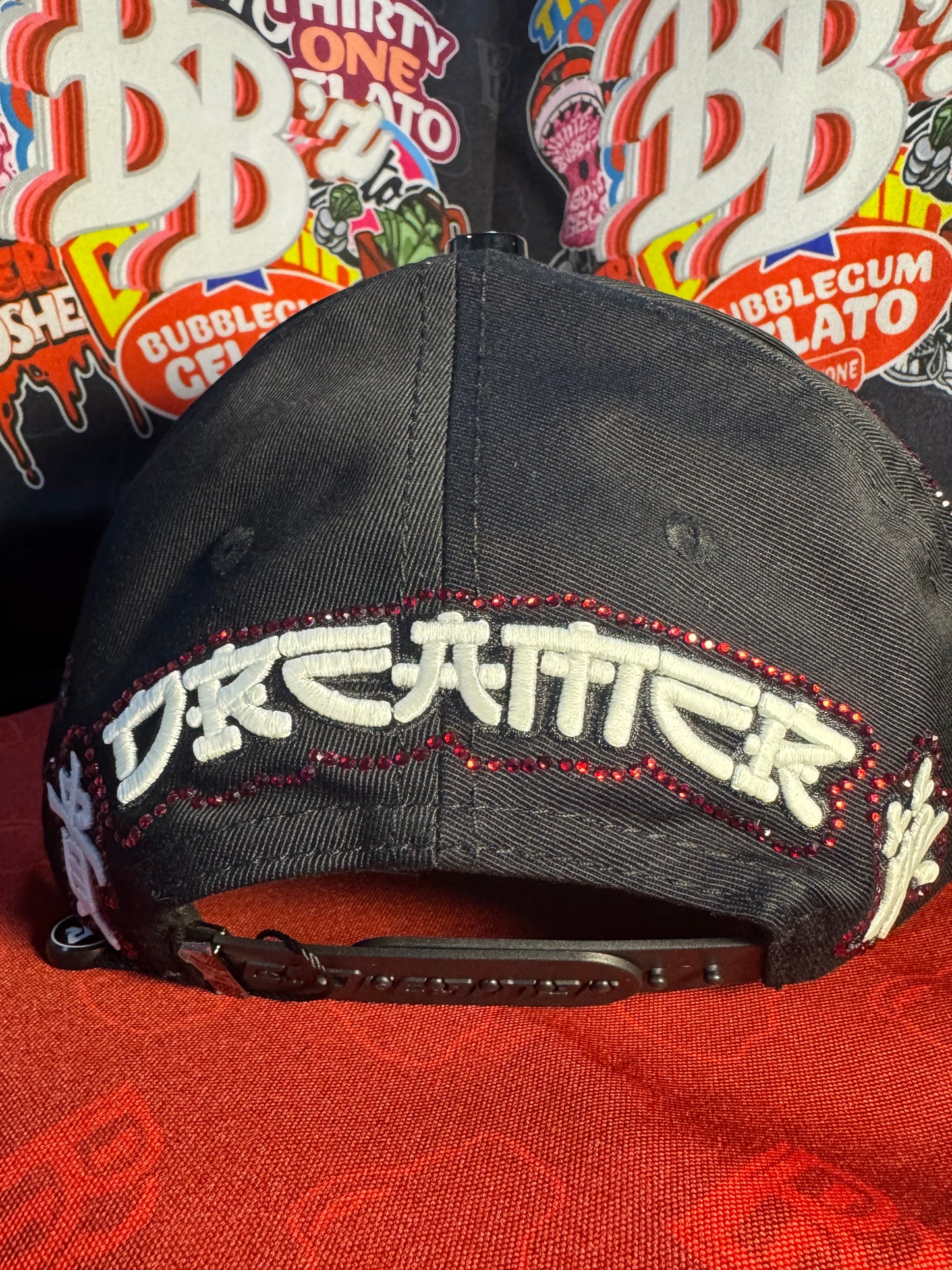 Gorra Dreamer Hats“KATANA” Colaboración con Dan Sánchez