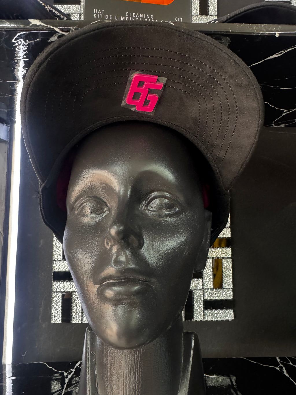 Gorra Ninety9 Explicit Star Snapback Negro/Rosa