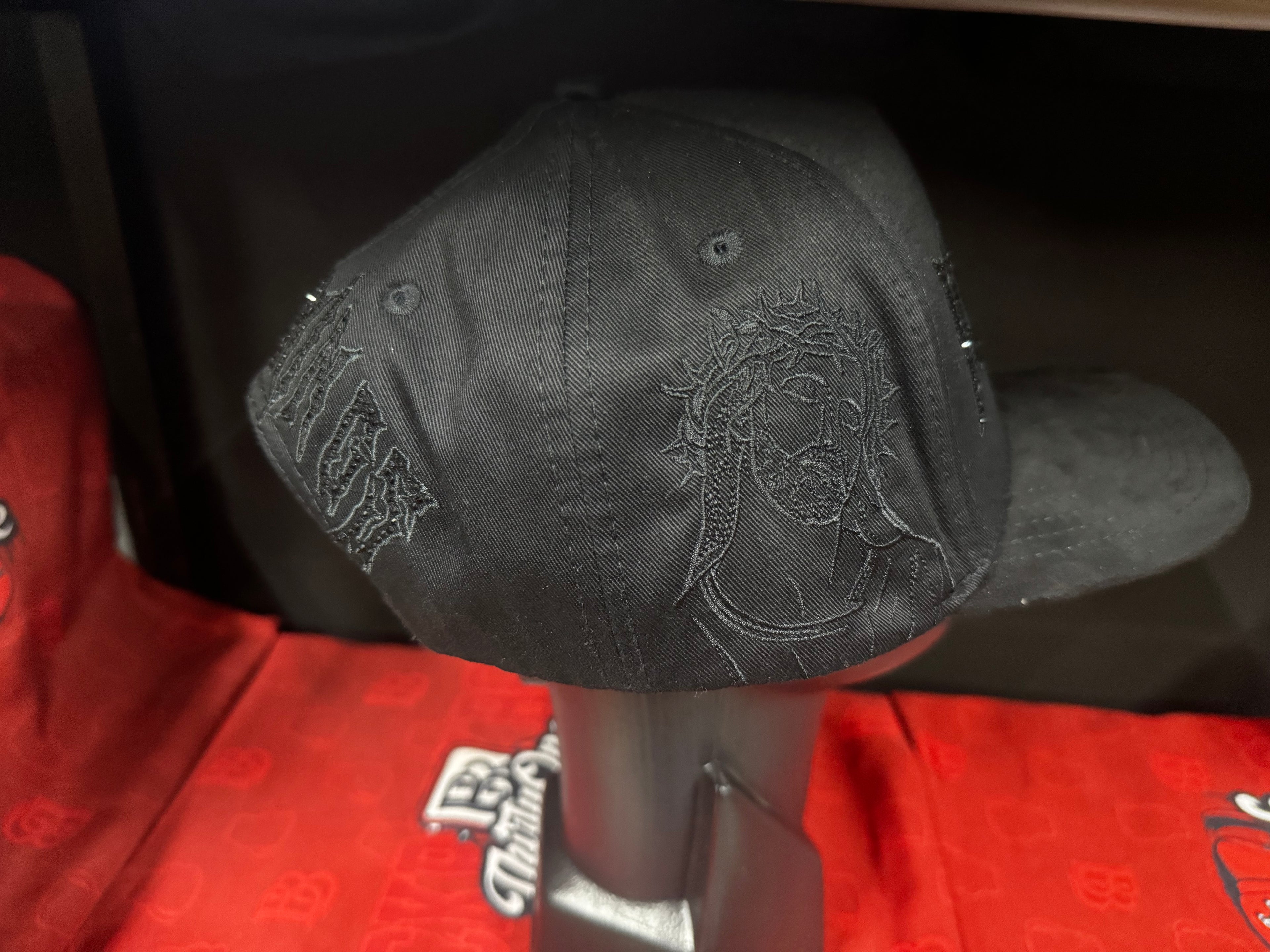Gorra Rude Awakenings "Jesus Christ Black Crystals" - Edición Limitada