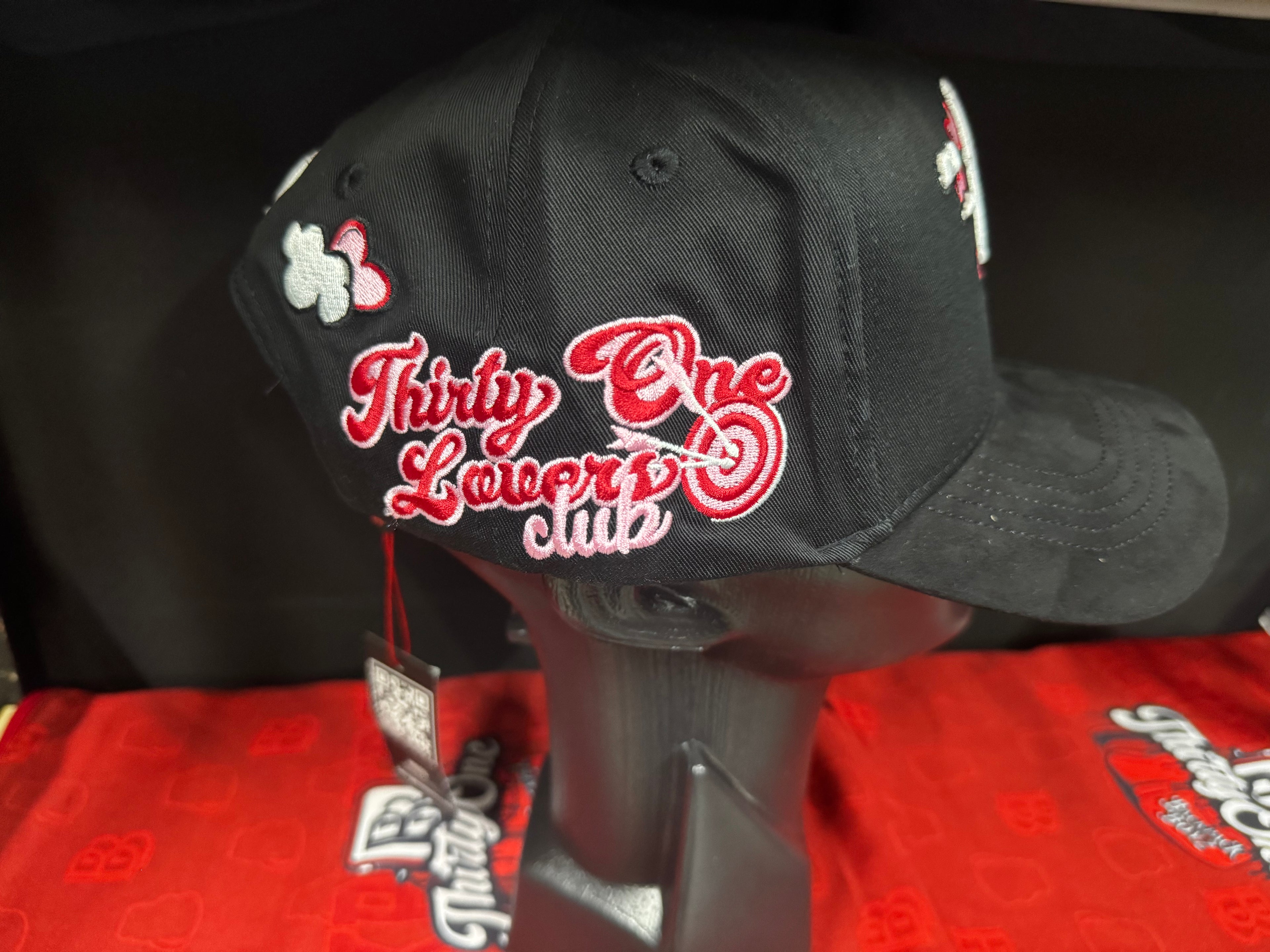Gorra 31 Hats "Thirty One Lovers Club" - Edición San Valentín 2025