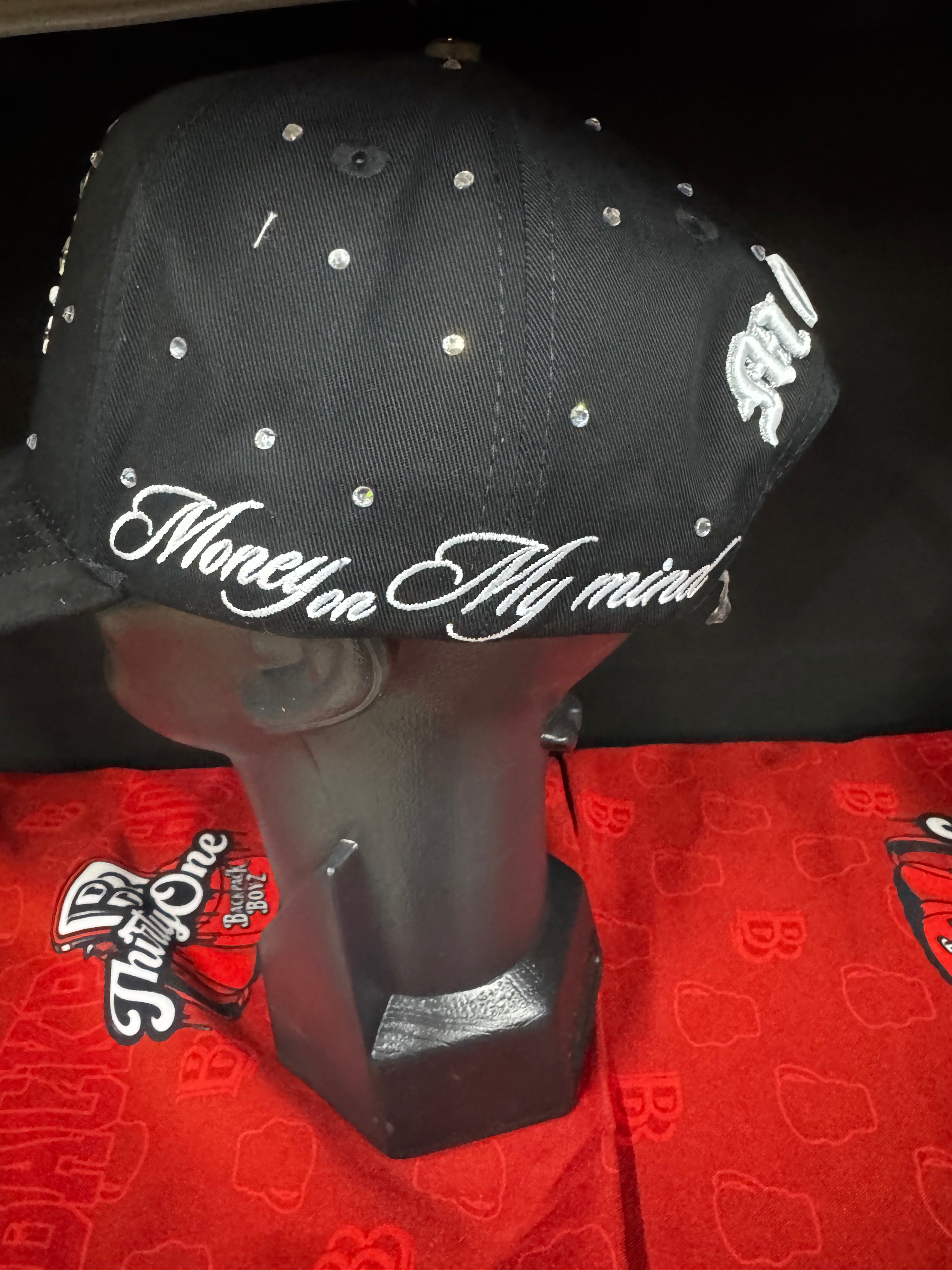 Gorra Momm Hats "Black Angel - Money on My Mind" - Edición Limitada