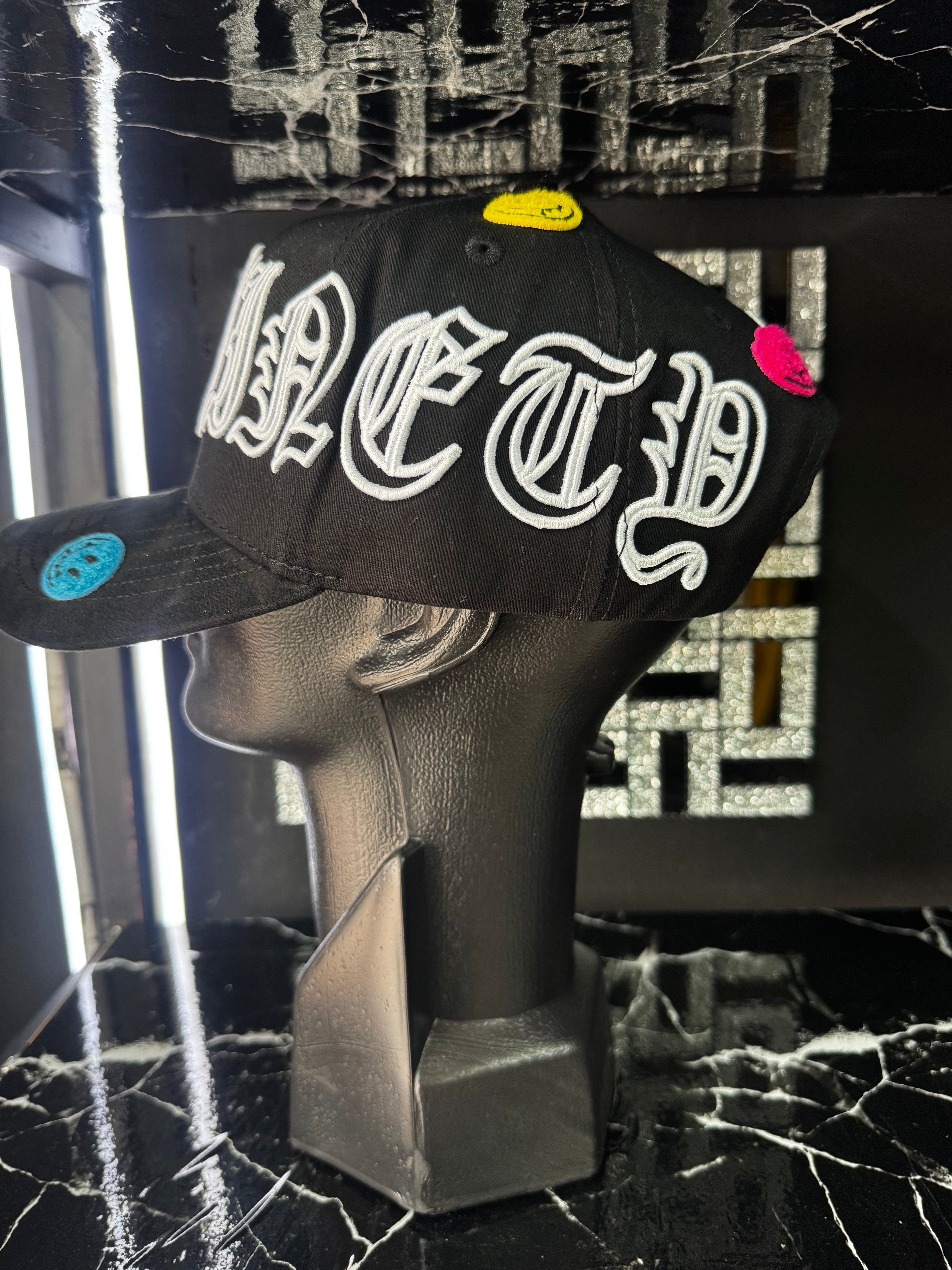 Gorra Ninety9 Smile Caps Snapback Negro Multicolor